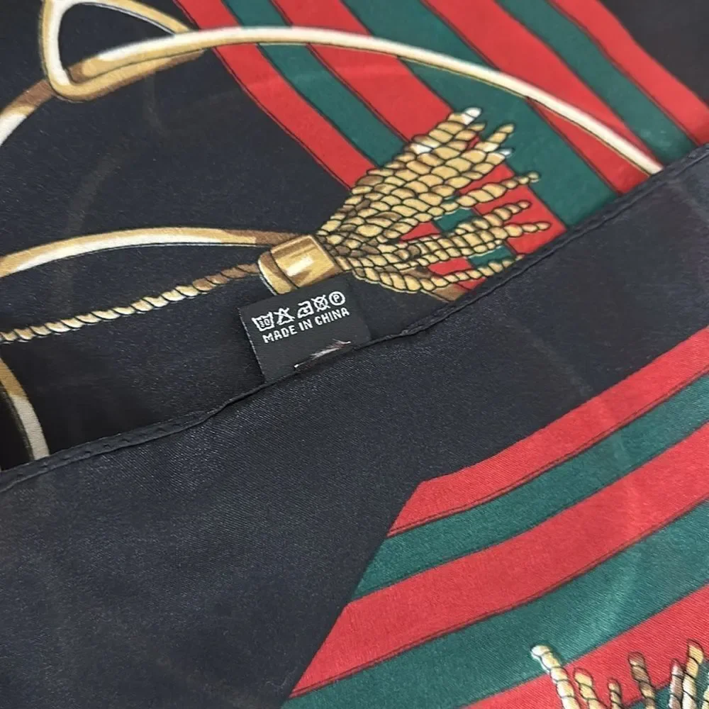 Elegant Tassel & Buckle Print Lightweight Rectangle Scarf